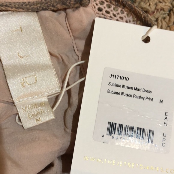 The Jetset Diaries Sublime illusion maxi dress - Picture 9 of 10